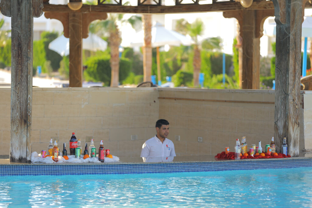pool bar